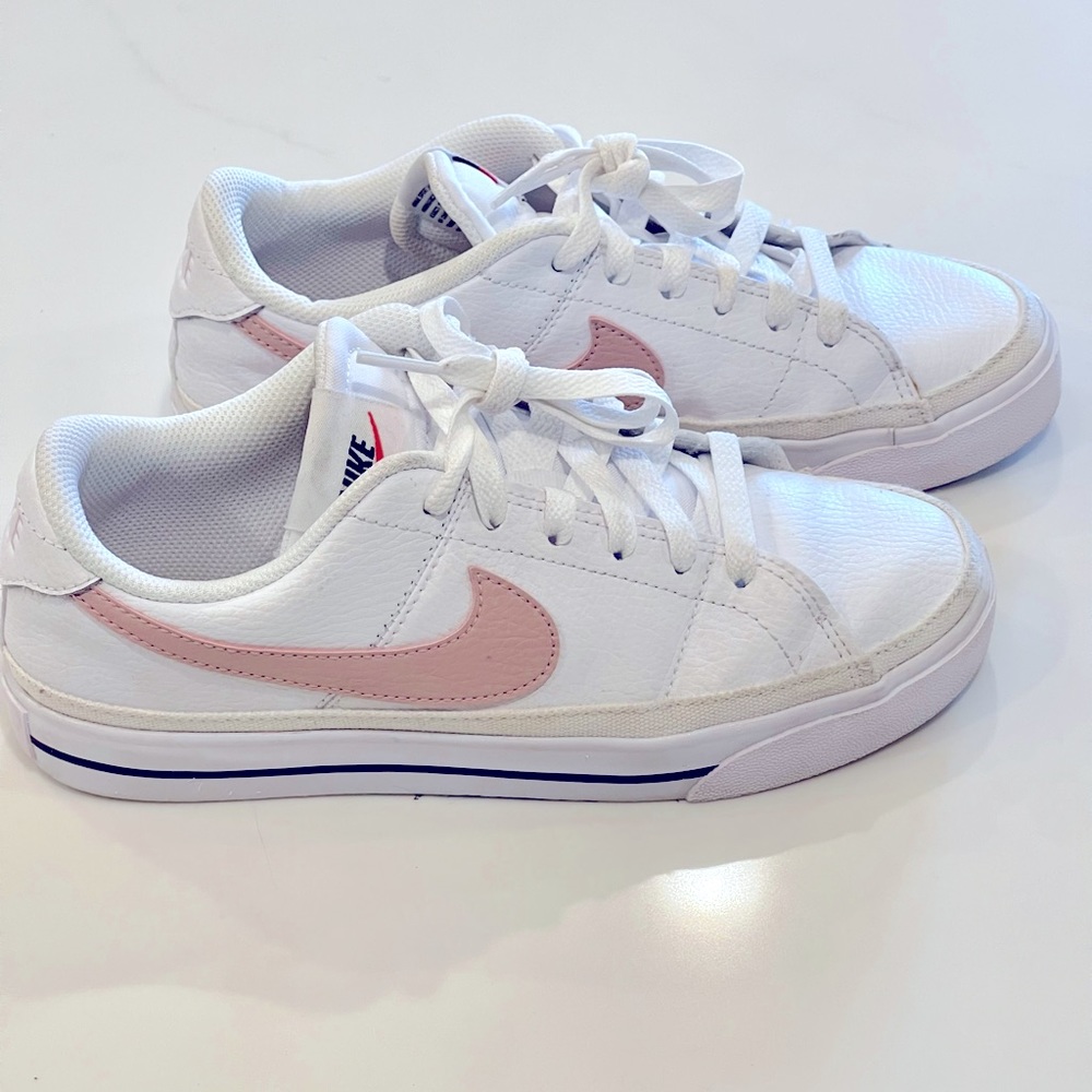 NIKE Court Legacy Pink & White